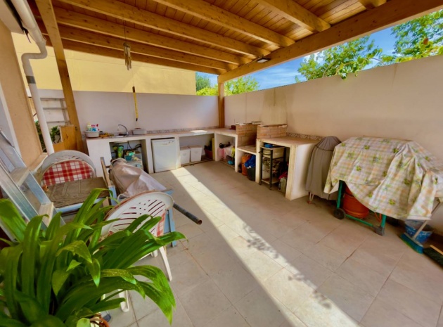 Resale - Villa - Dolores