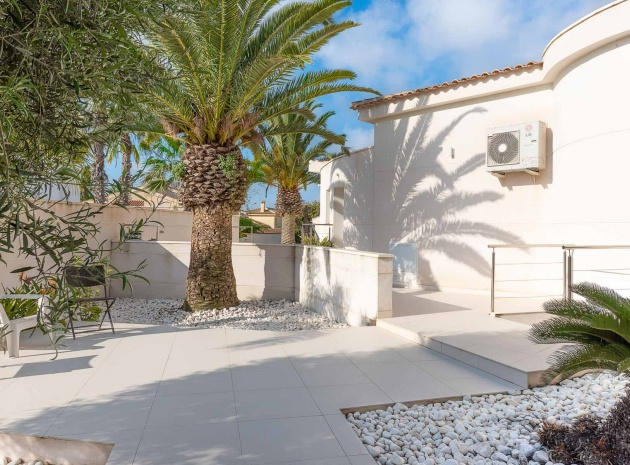 Återförsäljning - Villa - Ciudad Quesada - Town Center