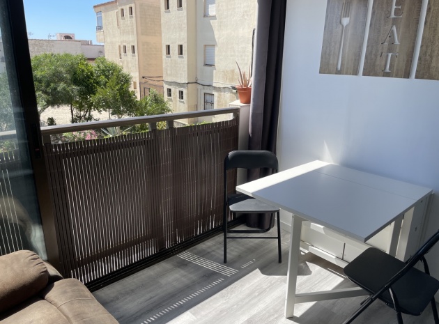 Resale - Apartment - Torrevieja - San Luis