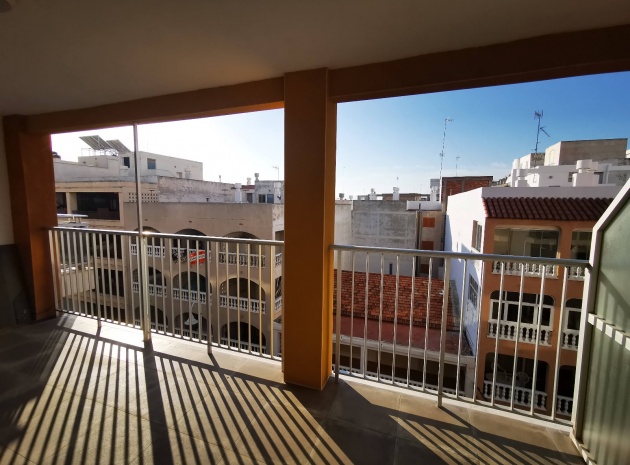 Wiederverkauf - Wohnung - Guardamar del Segura