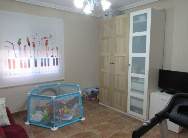 Resale - Country Property - Dolores