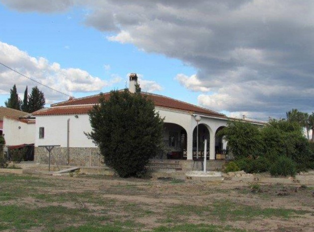 Resale - Country Property - Dolores