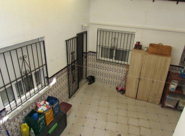 Resale - Country Property - Dolores