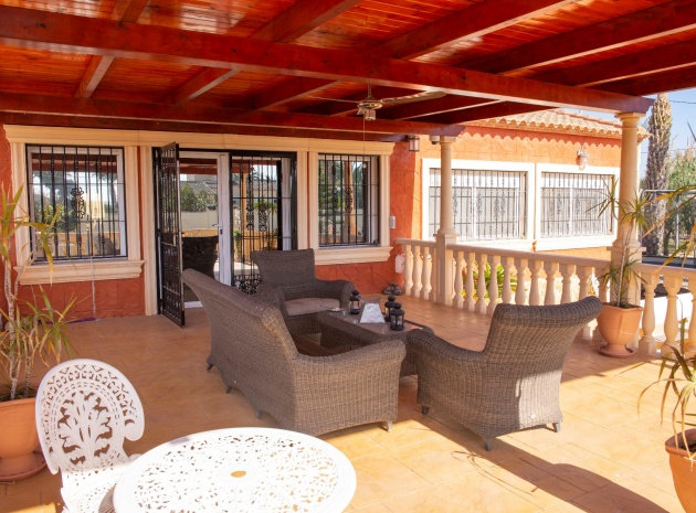 Återförsäljning - Country Property - Dolores