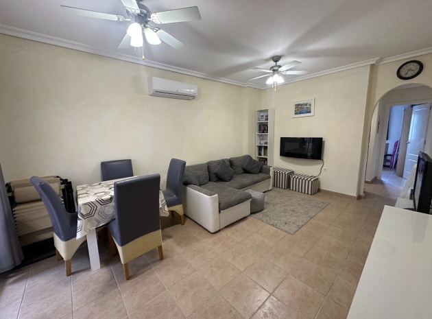 Resale - Apartment - Jacarilla