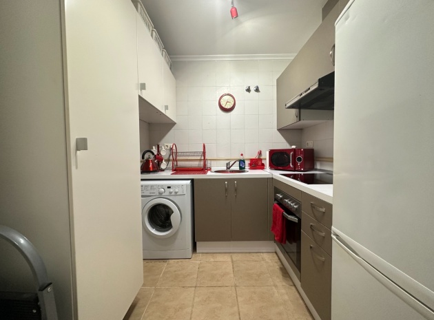 Resale - Apartment - Jacarilla