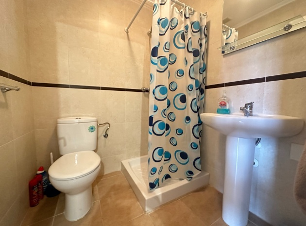 Resale - Apartment - Jacarilla