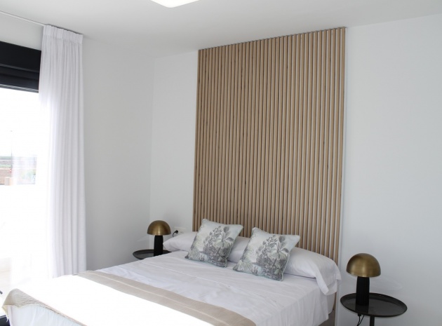 Nouvelle construction - Villa - Roldan