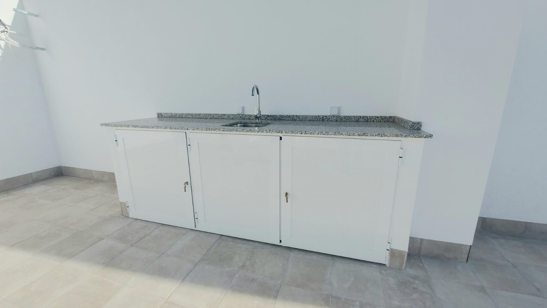 Neubau - Villa - Roldan