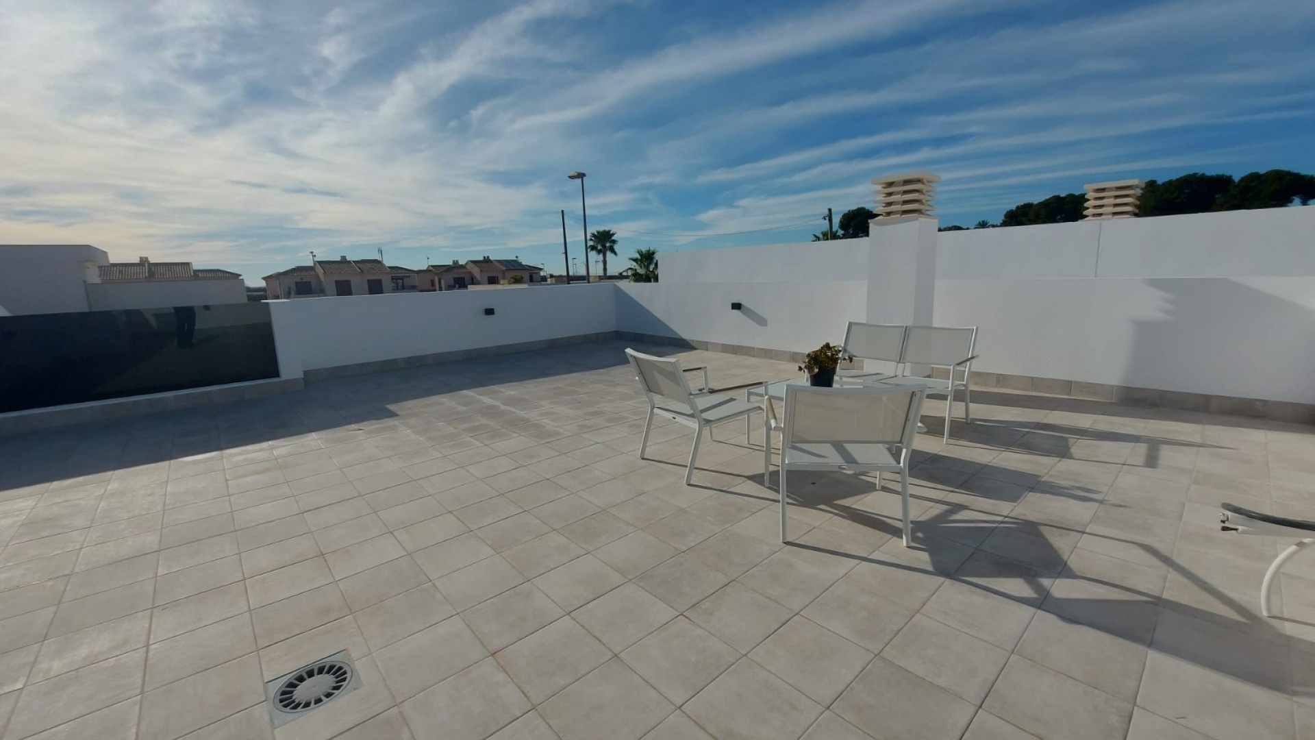 Neubau - Villa - Roldan