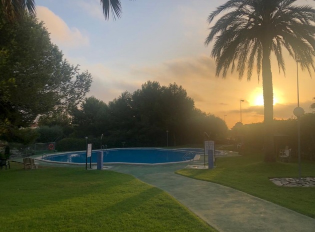 Resale - Apartment - Villamartin - pinada golf