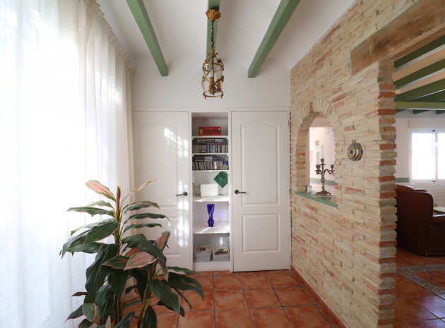 Resale - Villa - Villamartin - Los Dolses