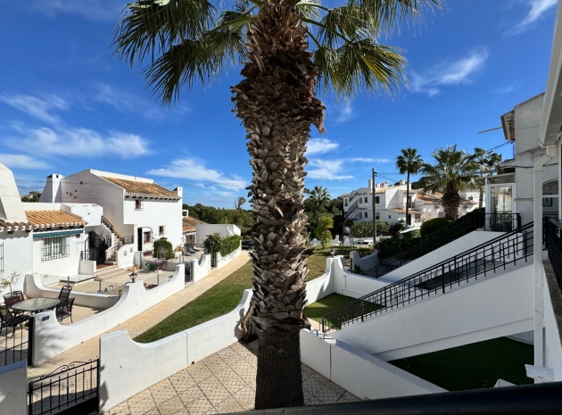 Resale - Townhouse - Villamartin - verdemar