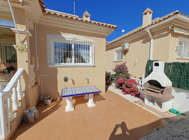 Resale - Villa - Villamartin - monte golf