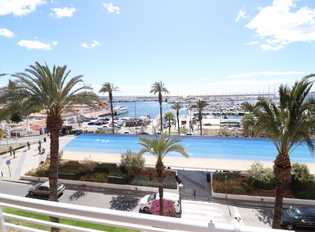 Revente - Appartement - Torrevieja - 1st line to the sea