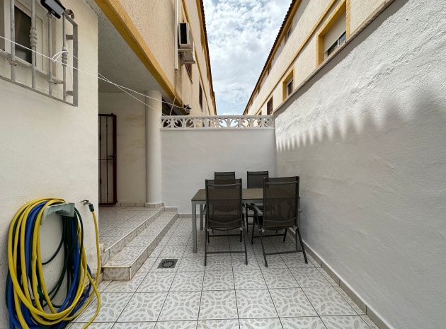 Resale - Townhouse - Playa Flamenca - las chismosas