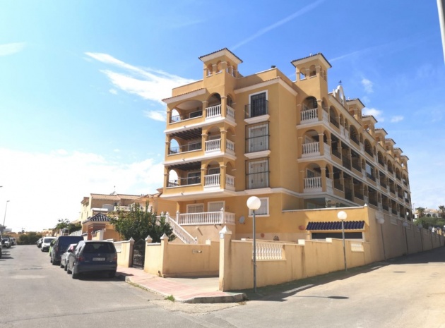Resale - Apartment - Villamartin - Fontana Golf