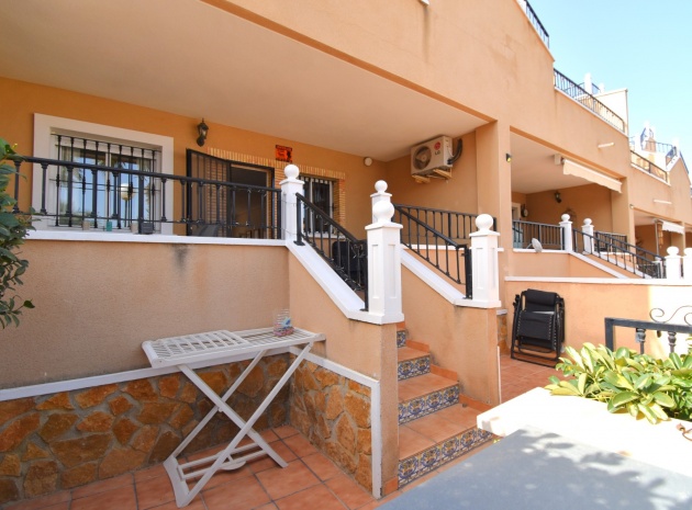 Återförsäljning - Lägenhet - Villamartin - Costa Blanca South