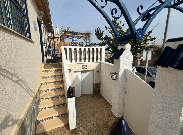 Resale - Townhouse - Ciudad Quesada