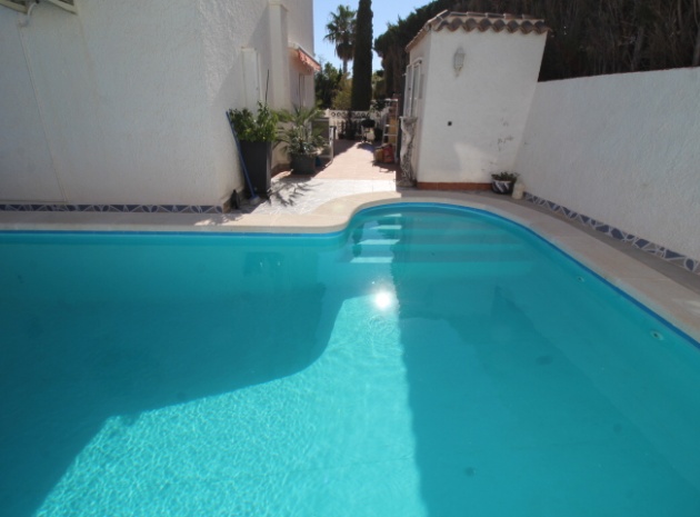 Resale - Villa - Villamartin - blue lagoon