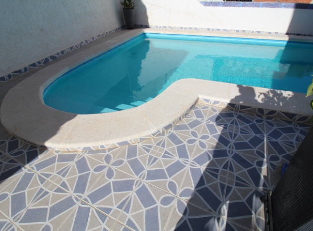 Resale - Villa - Villamartin - blue lagoon