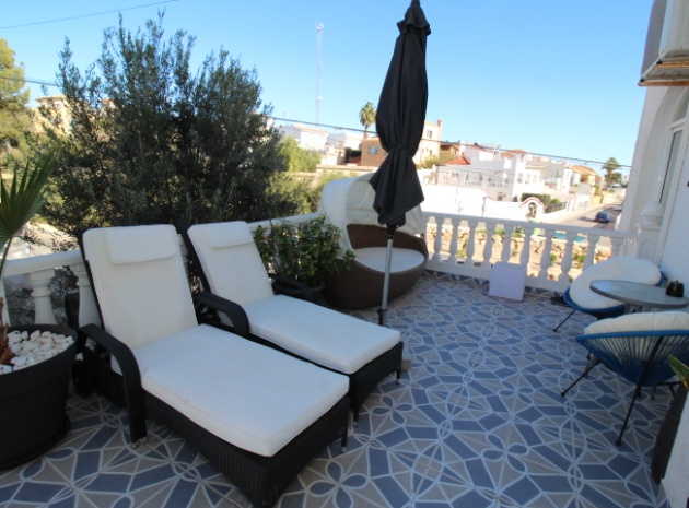 Resale - Villa - Villamartin - blue lagoon