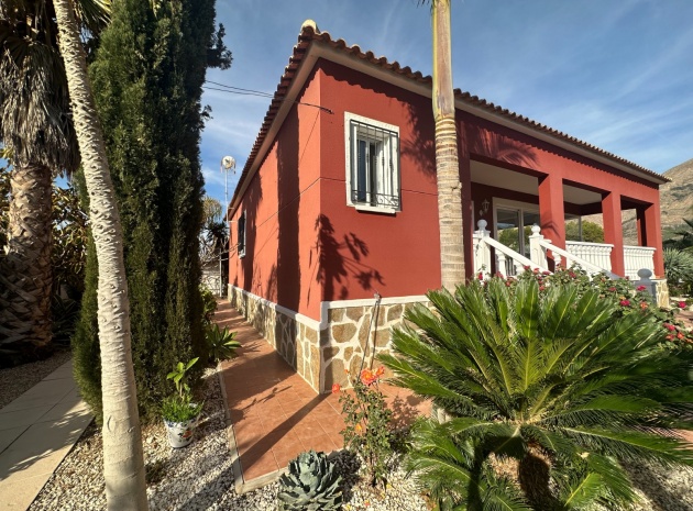 Resale - Villa - Orihuela