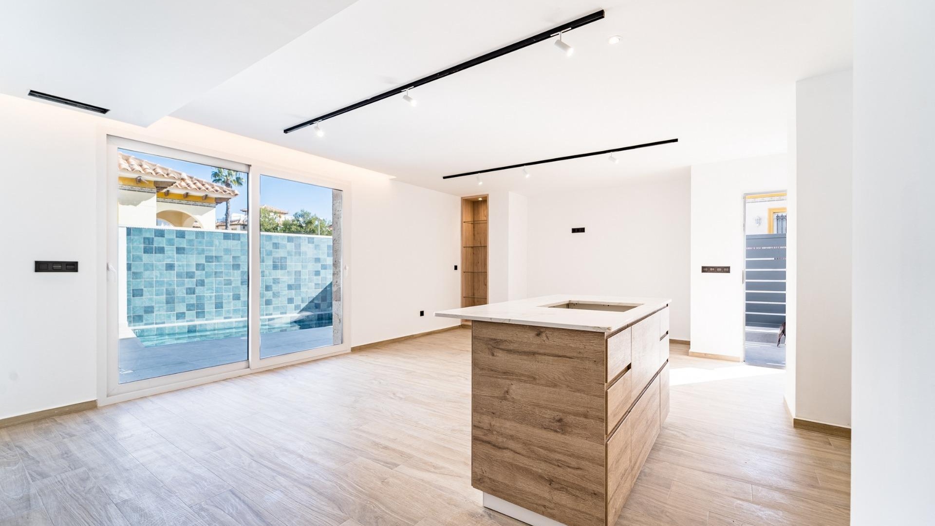 Nybyggnad - Villa - La Zenia