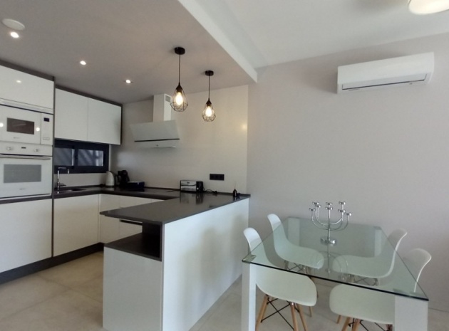 Resale - Apartment - Guardamar del Segura