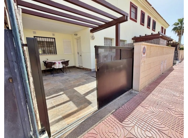 Resale - Townhouse - Ciudad Quesada