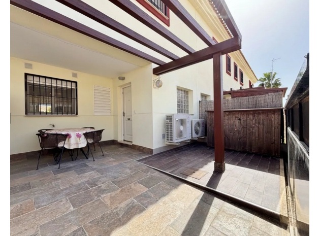 Resale - Townhouse - Ciudad Quesada