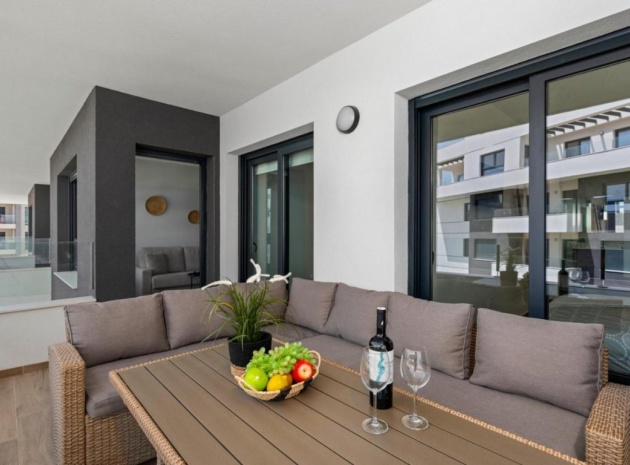 Återförsäljning - Lägenhet - Villamartin